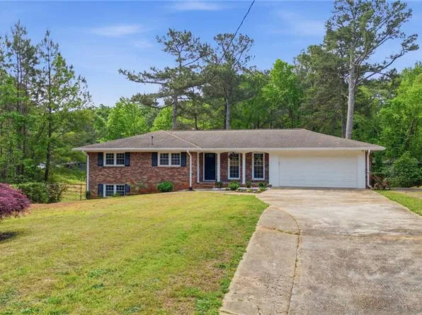 549 Jo Ann Ave, Austell, GA 30168