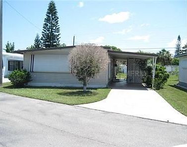 1st image of 221 Outer Dr E