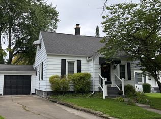 405 W Wayne St, Maumee, OH 43537