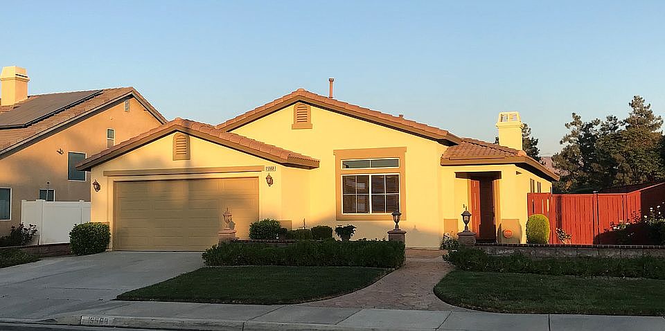 1st image of 15568 Firerock Ln