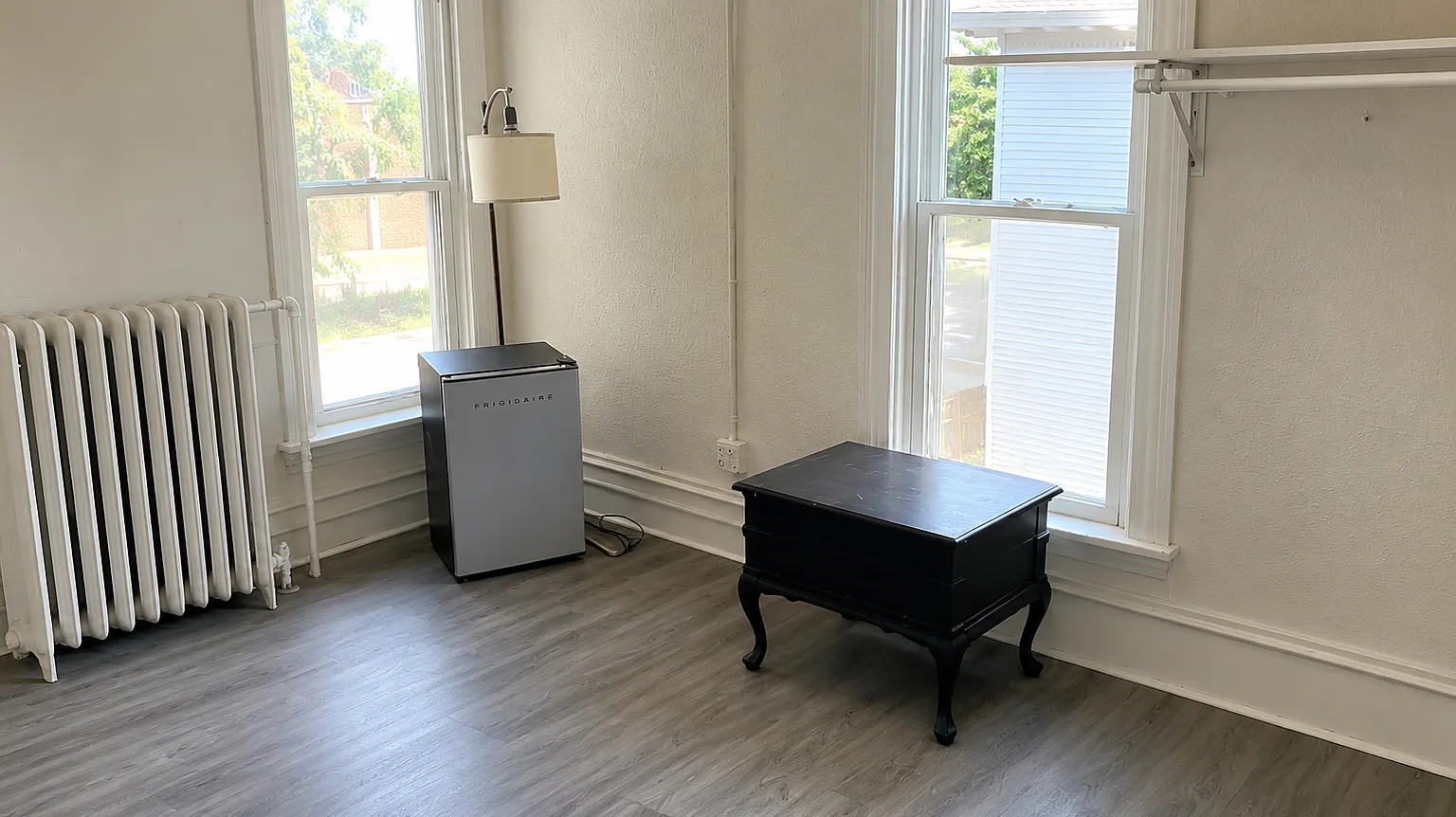 7 bed, 2035 sqft, $750 — Photo 3