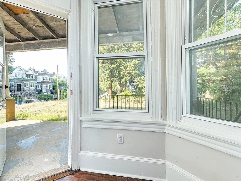 400 E Vernon Rd #D31 — Photo 21