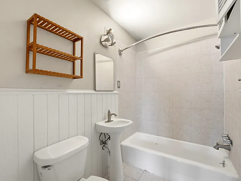 155 Jackson St #10 — Photo 13
