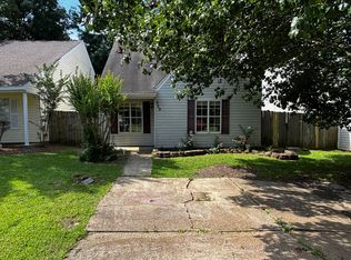 329 N Grove Cir, Brandon, MS 39047