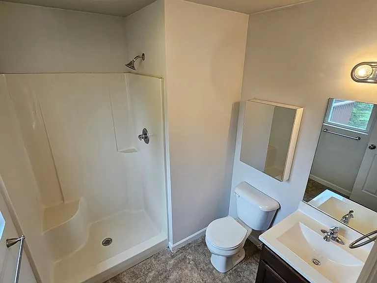 2105 Circleville Rd — Photo 15