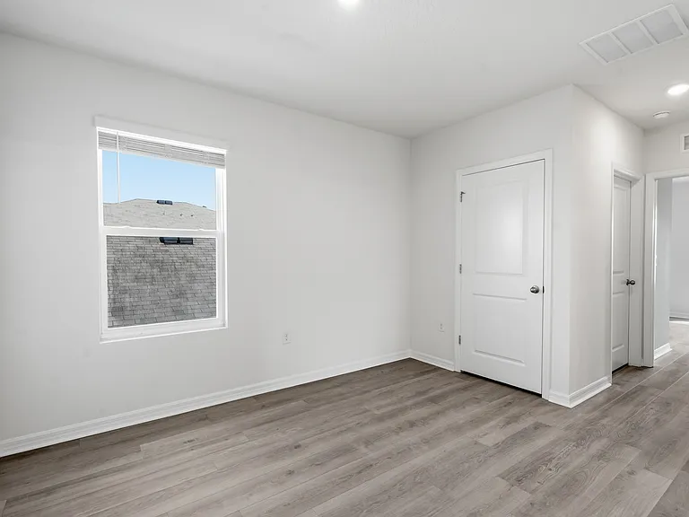 32745 Pez Landing Ln — Photo 17