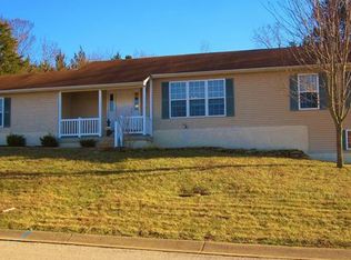 102 Rock Island Dr, Union, MO 63084