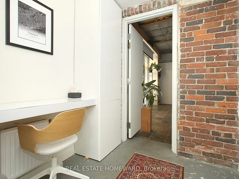 147 Boston Ave — Photo 12
