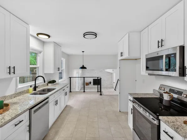 2309 Bertie Dr, Raleigh, NC 27610