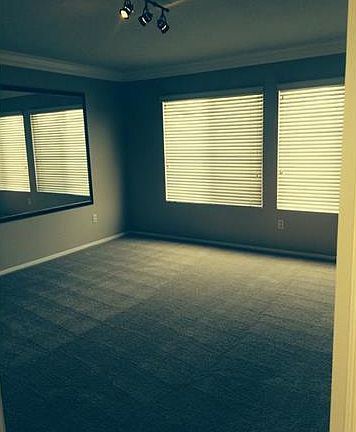 5th image of 465 Shasta Cir