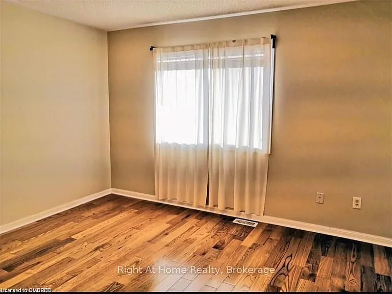 2467 Carberry Way — Photo 12