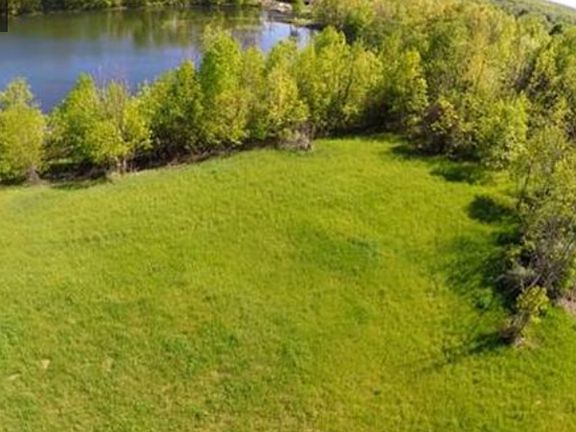 4th image of 5065 Twin Lakes Ct