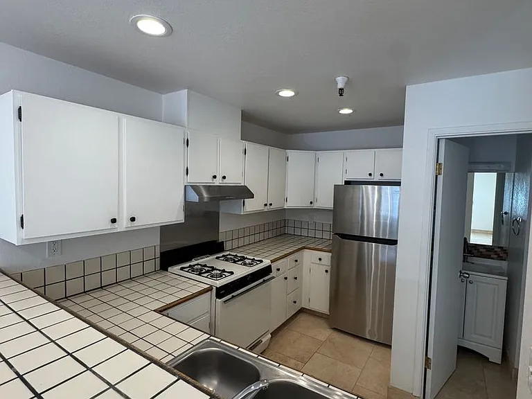 1290 7th St, Monterey, CA 93940 — Photo 4