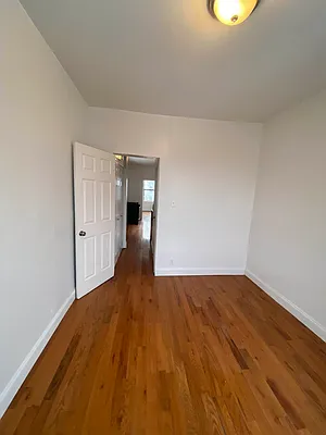 Rented by Houses of New York Realty LLC | media 42