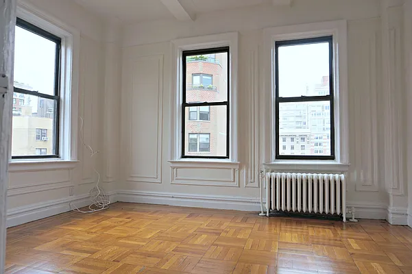 Rented by Metropolitan Equities | media 12