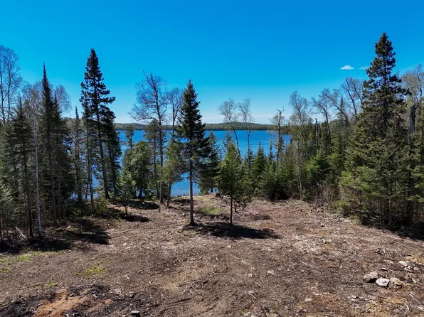 Xx East Bay, Grand Marais, MN 55604