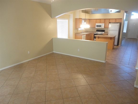 5th image of 5711 W Shady Grove Dr
