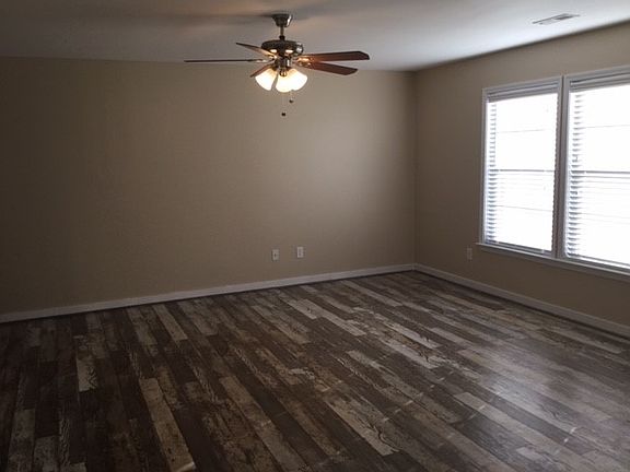 2nd image of 9 Shorthorn Ct