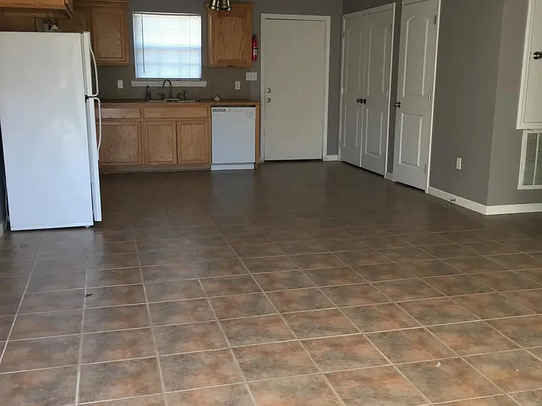 43159 Remington Dr #43159 — Photo 6