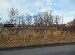 28 Medalist Dr, Rehoboth, MA 02769