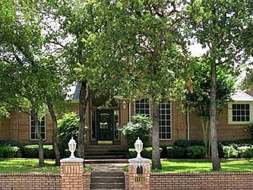 1st image of 1116 Charleston Ct