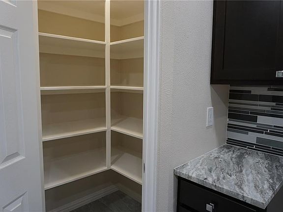 5th image of 2300 Flat Creek Dr