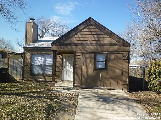1st image of 9242 Echo Port Dr
