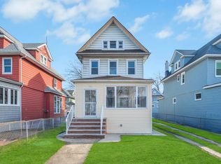 10421 189th St, Jamaica, NY 11412