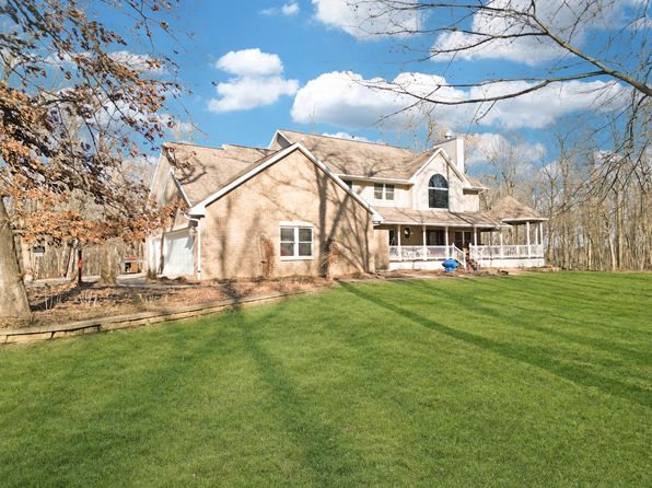 11307 Timber Lane Rd, Lena, IL 61048