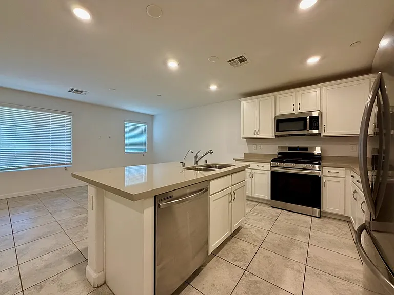 691 Pickled Pepper Pl — Photo 8