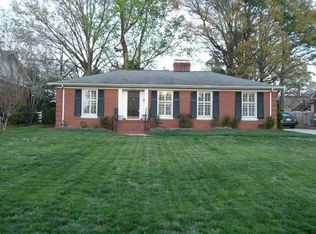 3201 Pinehurst Pl, Charlotte, NC 28209