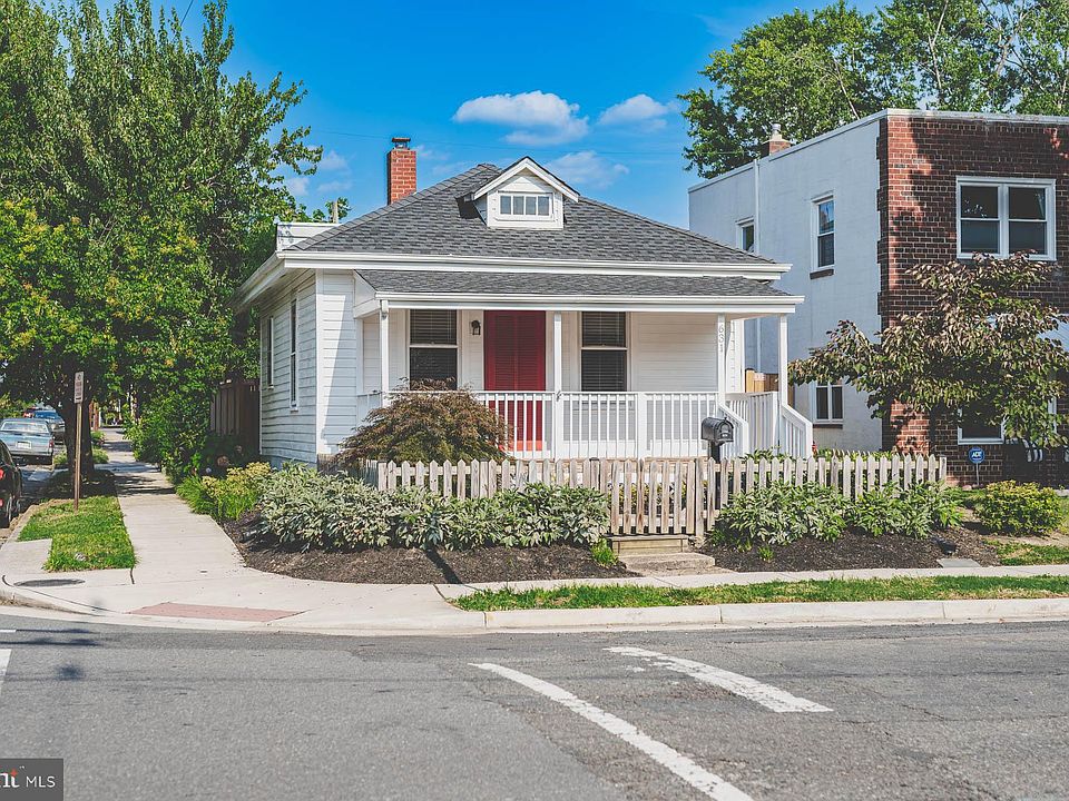 1st image of 631 N Alfred St