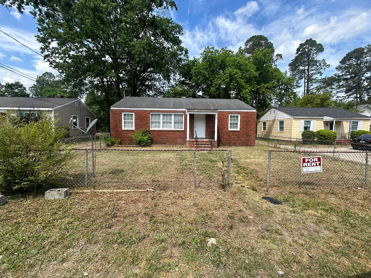 Building Photo - 2489 Coleman Ave