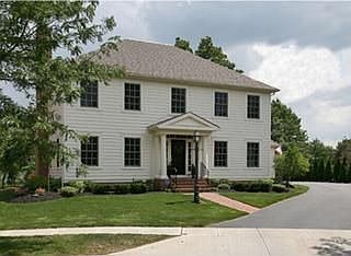 2nd image of 7455 Farmington Close
