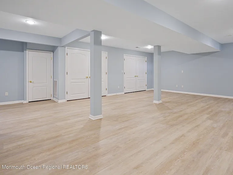 194 Pelican Ct — Photo 46