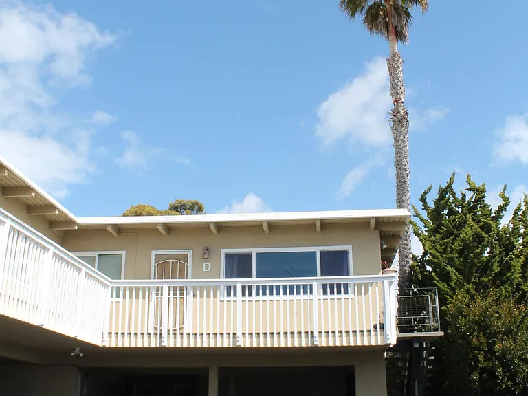 272 Sea Ridge Rd #D — Photo 15
