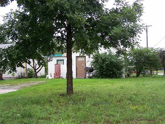 1st image of 452 S Illinois Ave