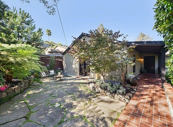 2nd image of 2205 Semeria Ave