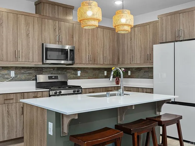 35161 Grove Trl — Photo 14