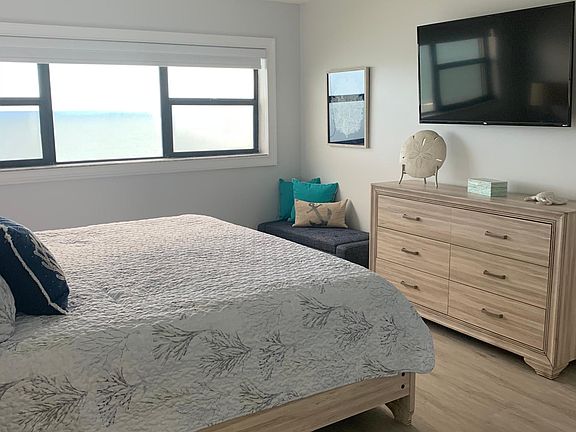 3rd image of 7430 S Ocean Dr APT 720