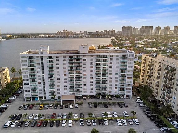 2nd image of 2841 NE 163rd St #6