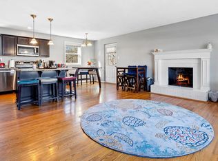 10511 Mark Dr, Waldorf, MD