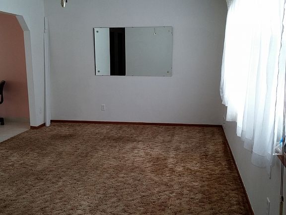 3rd image of 7688 Bacon Dr NE