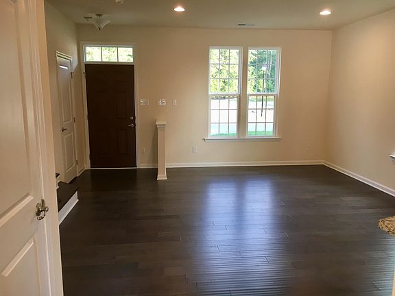 3rd image of 11306 Duncan Park Ct
