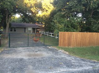 28240 Windwood Dr E, Boerne, TX 78006