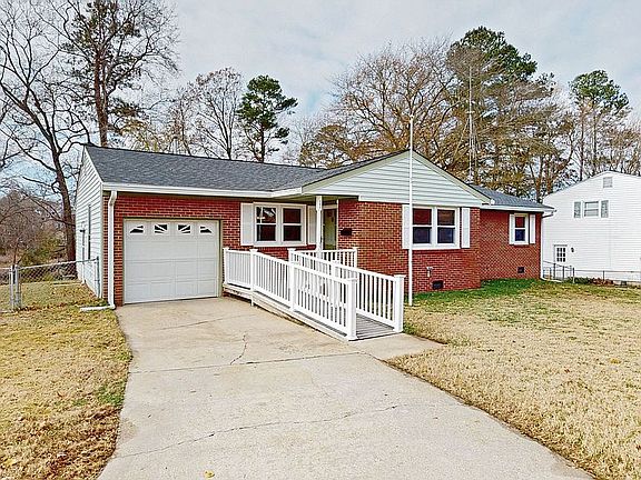 4BR/2Baths, .67 acre lot
