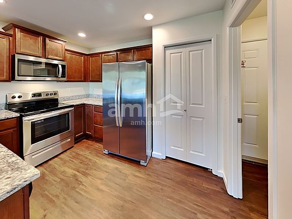 3rd image of 16703 25th Avenue Ct E