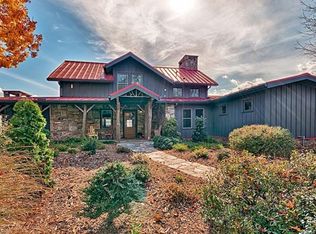 290 Winterberry Dr, Marshall, NC 28753