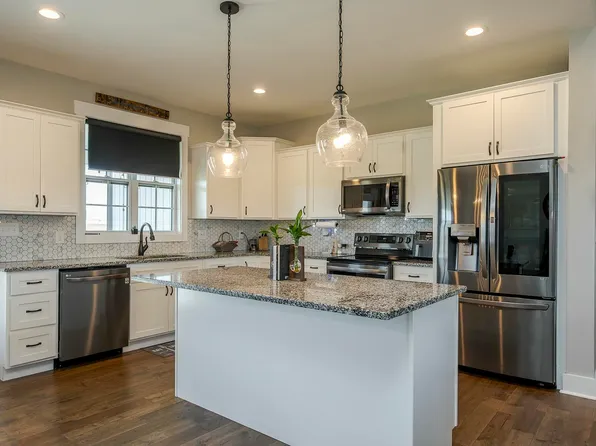 250 Davenport Rd, Harrodsburg, KY 40330