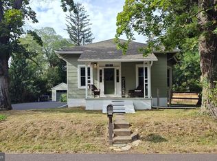 137 Mathews Ave, Doylestown, PA 18901